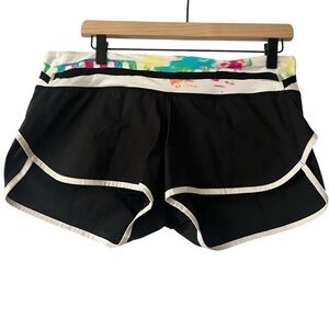 Lululemon Athletica Women’s Size 8 Wet Dry Warm Paint Splatter Shorts Lined‎